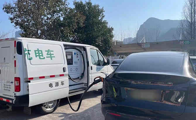 静乐汽车搭电